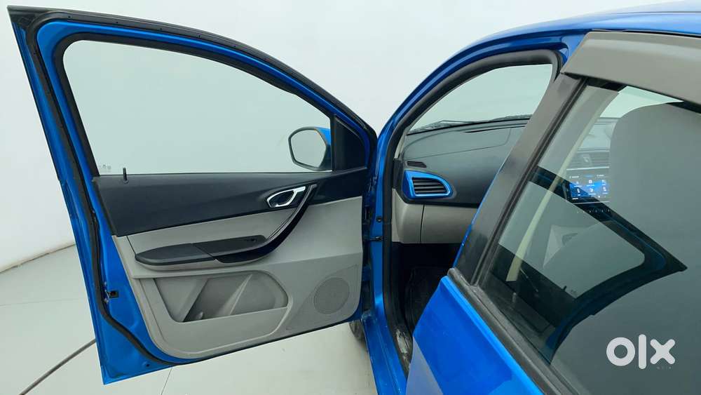 Tata Tiago Xza Plus, 2019, Petrol