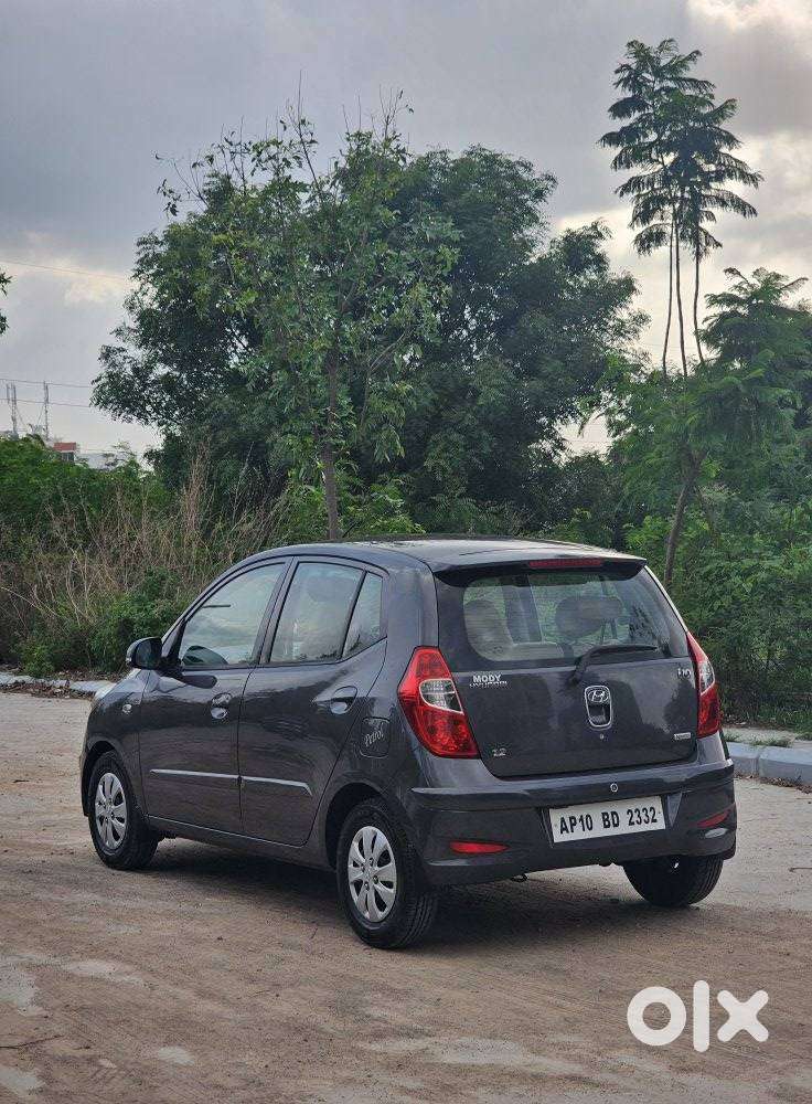 Hyundai I10 Sportz, 2012, Petrol