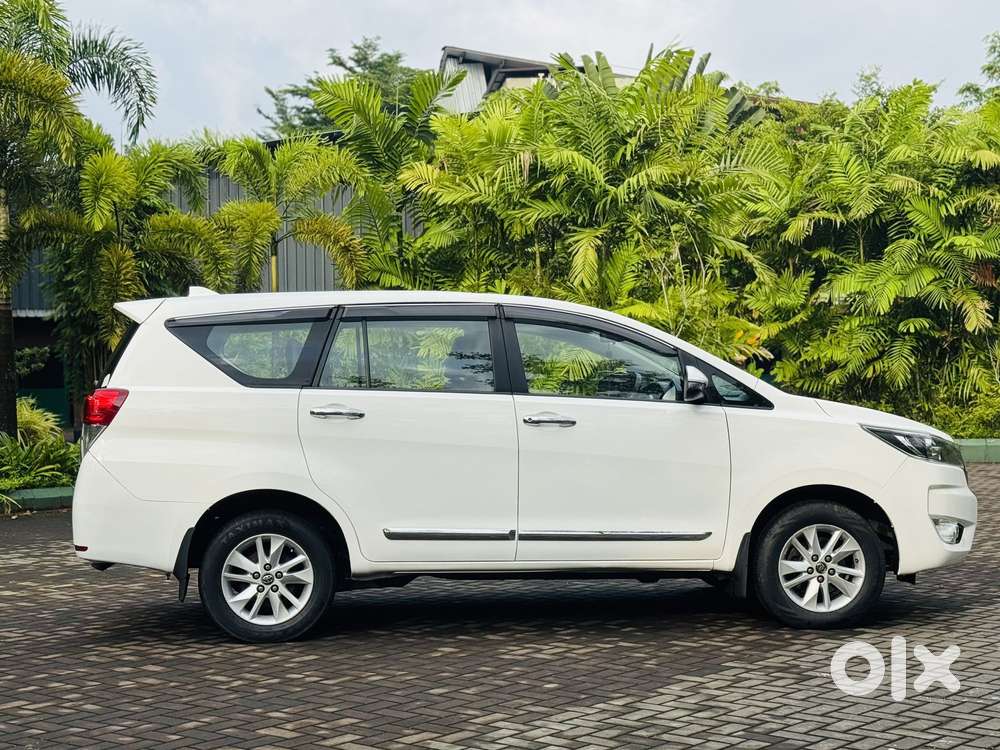 Toyota Innova Crysta 2.4 G Mt, 2018, Diesel