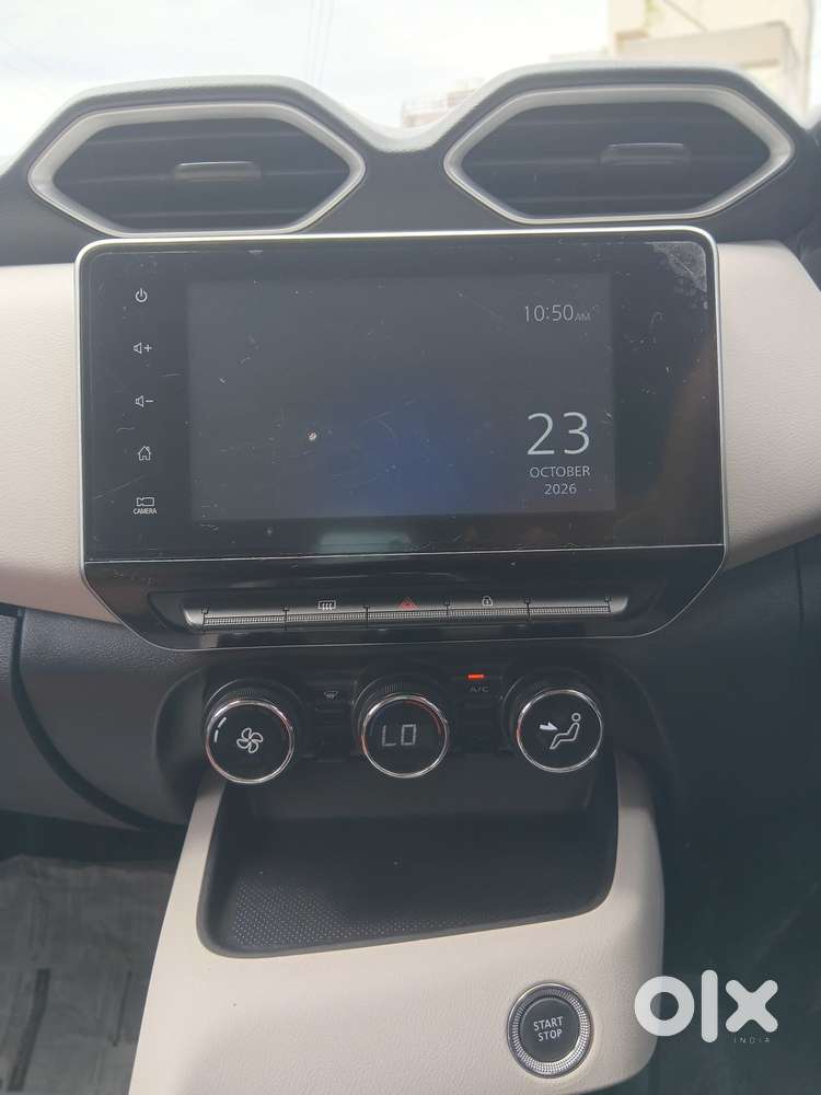 Nissan Magnite Tekna Ez Shift, 2024, Petrol