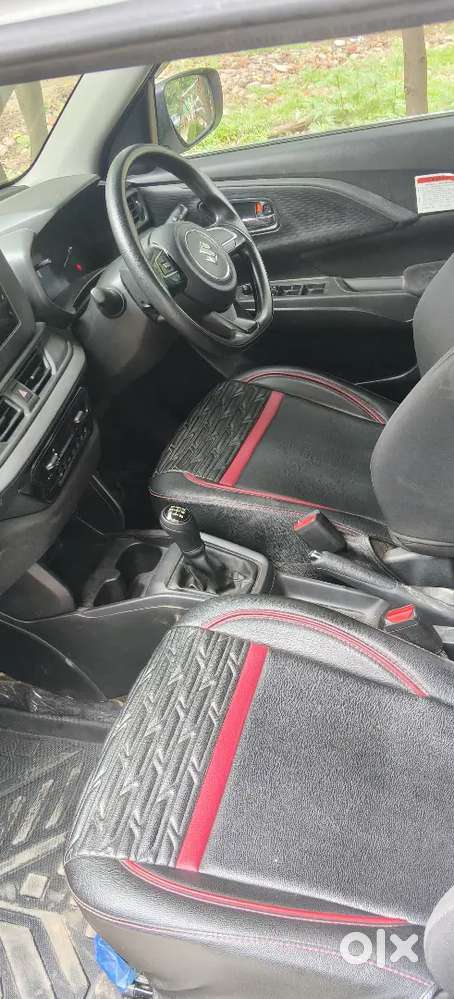 Maruti Suzuki Swift Vxi 15/10/2025