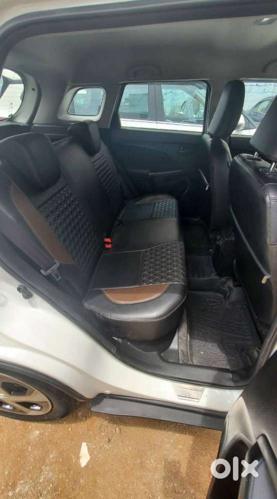 Maruti Suzuki Brezza 1.5 Vxi Smart Hybrid, 2024, Petrol