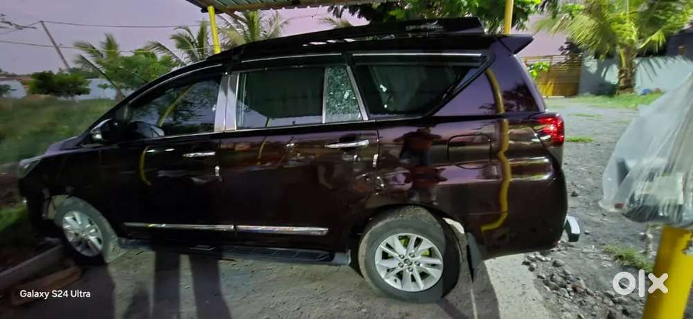 2017 Toyota Innova Crysta 2.8 Z