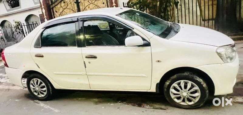 Toyota Etios Liva 2011-2012 G Plus, 2012, Petrol