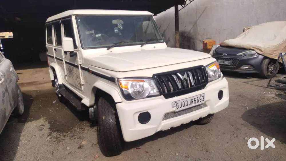 Mahindra Bolero 2017 Diesel  2nd Owner  Gj-03  15 Km/l  Excellent