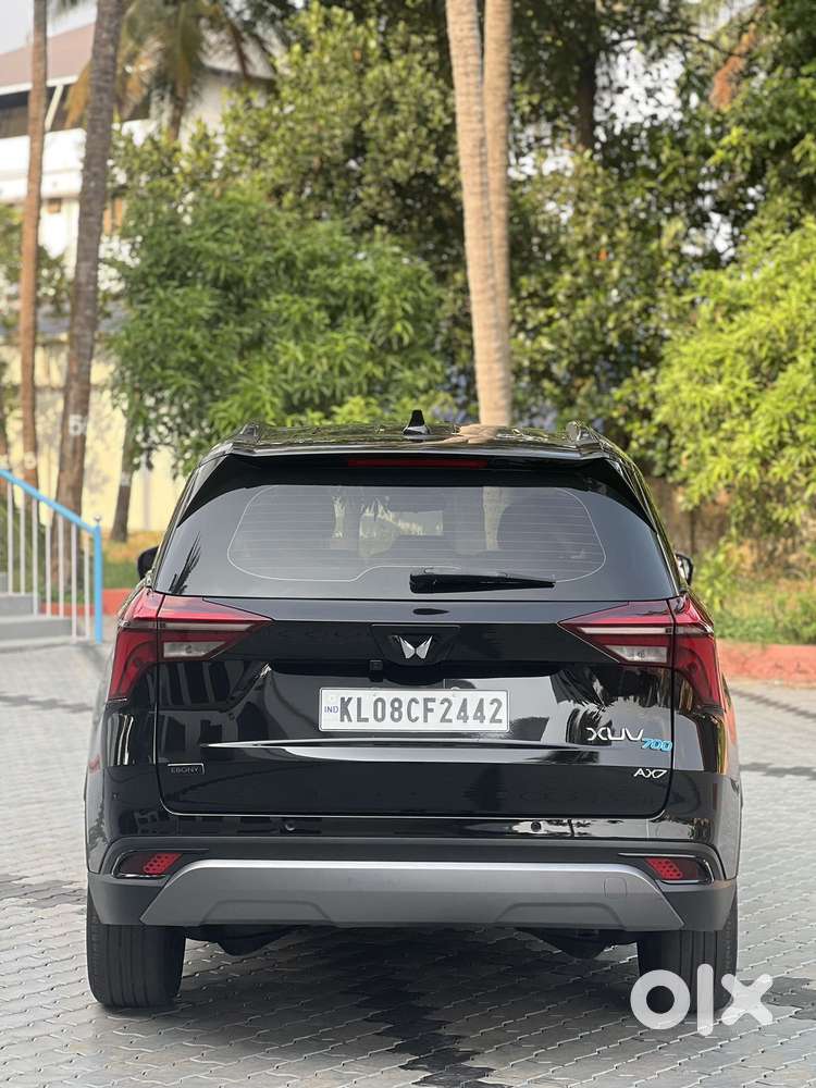 Mahindra Xuv700 2.2 Ax 7 Diesel At Str, 2025, Diesel