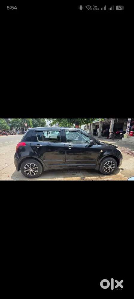 Maruti Suzuki Swift Vxi 2010