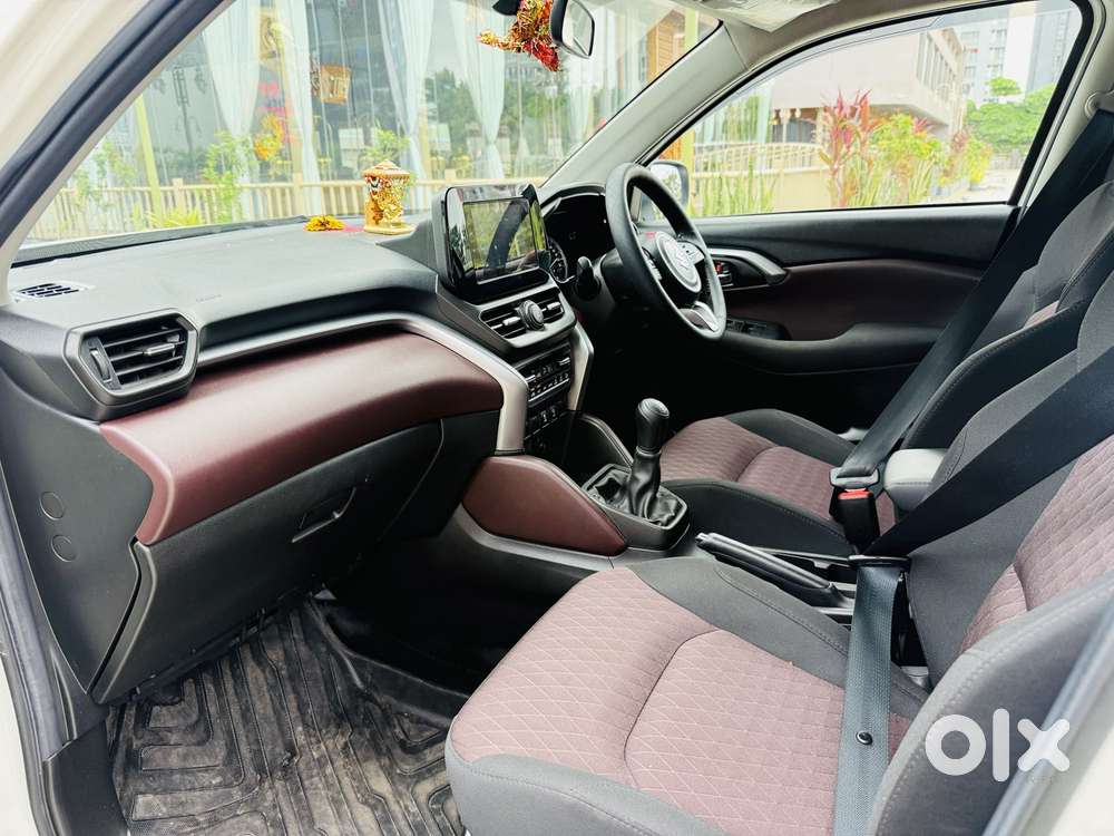 Maruti Suzuki Grand Vitara 1.5 Delta Smart Hybrid, 2024, Petrol