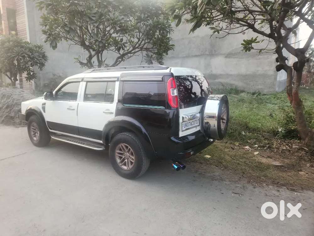 Ford Endeavour Diesel 2010 Year