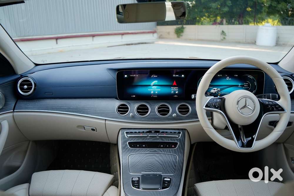 Mercedes-benz E-class E200 Lwb, 2022, Petrol