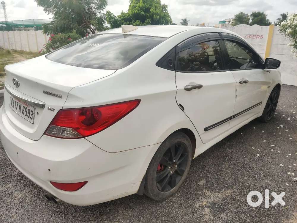 Hyundai Verna 2012 Diesel 174000 Km Driven