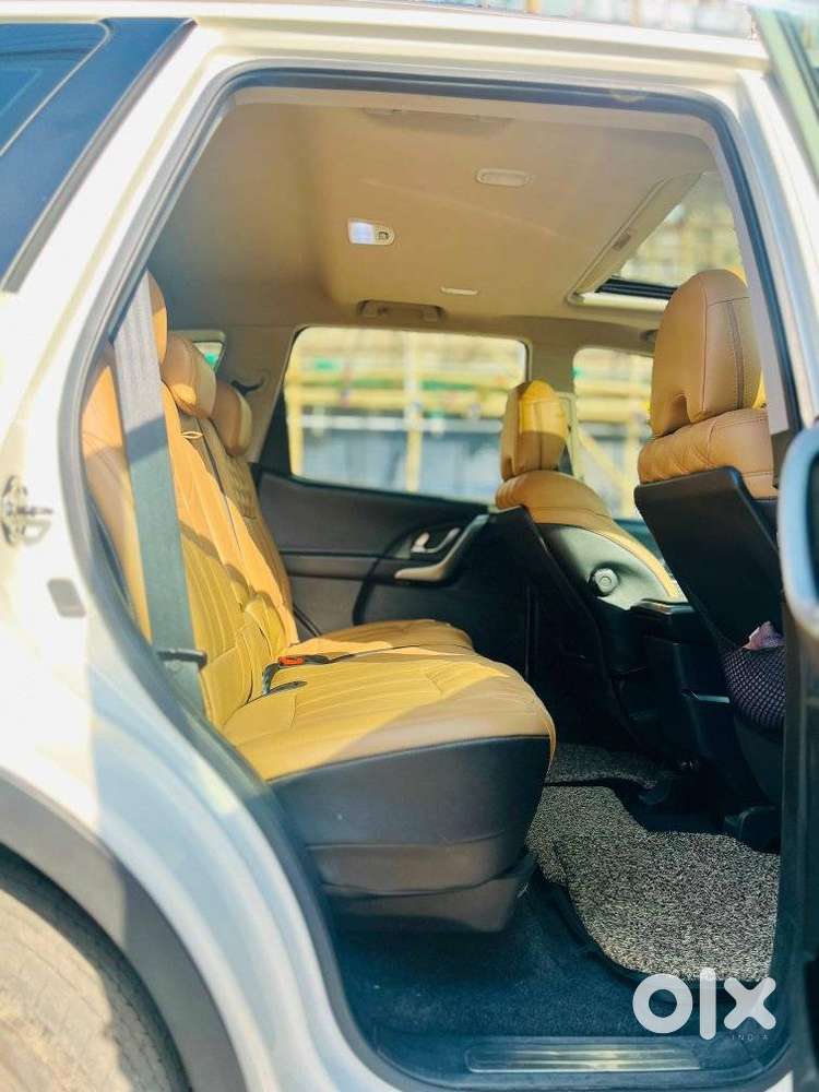 Mahindra Xuv500 W9, 2019, Diesel