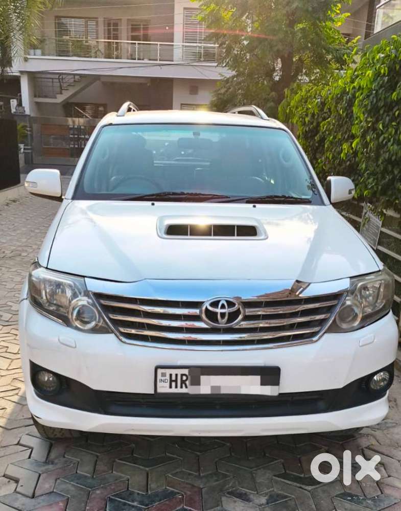 Toyota Fortuner 3.0 4x2 Automatic, 2013, Diesel