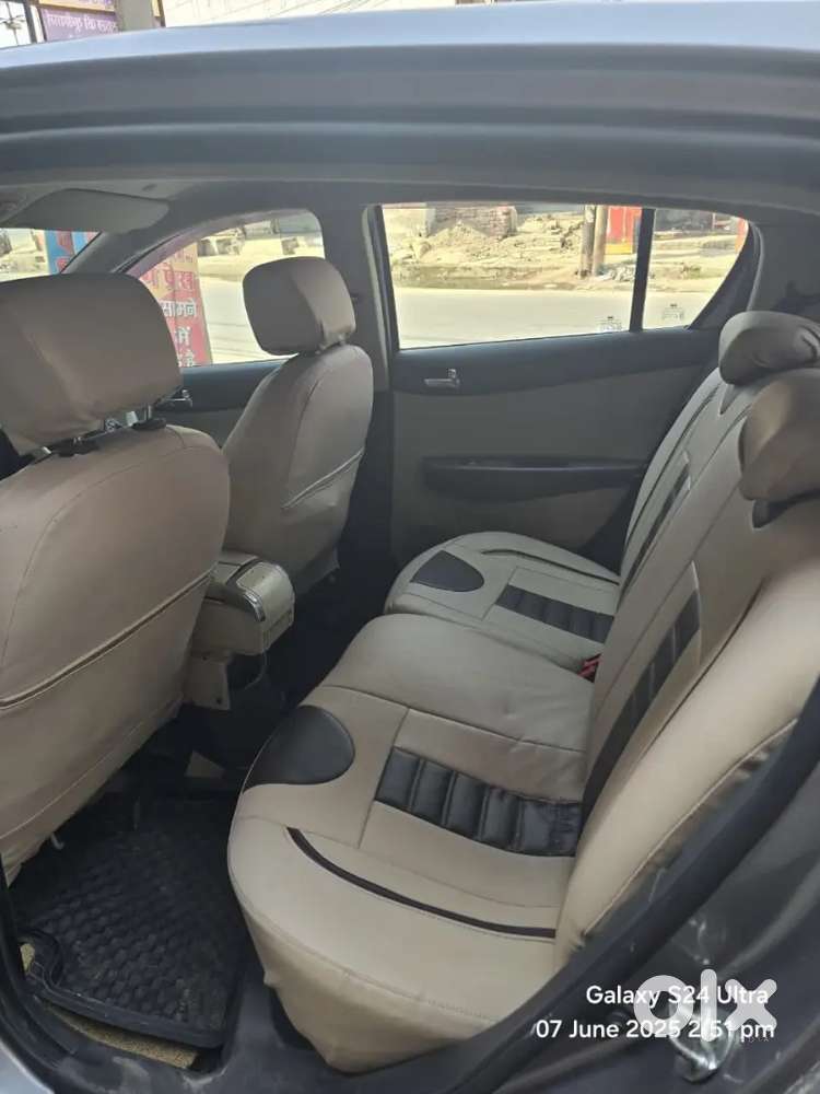 Hyundai I20 2015 Diesel 65980 Km Driven
