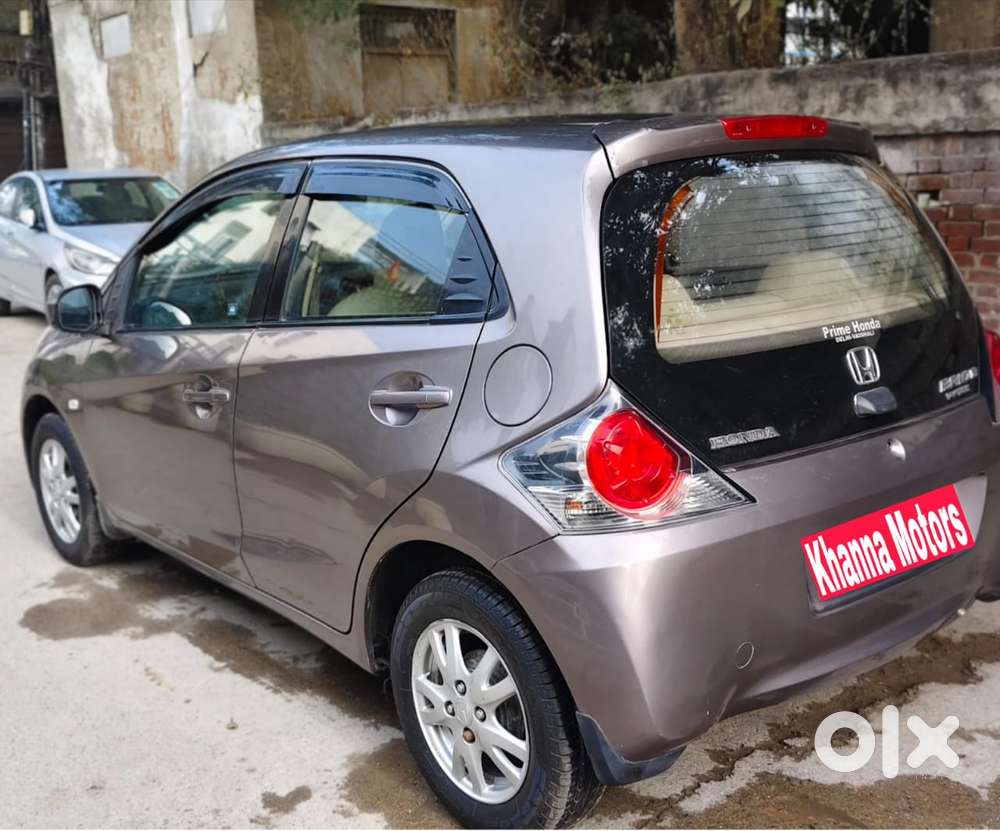 Honda Brio 2011-2013 V Mt, 2013, Petrol