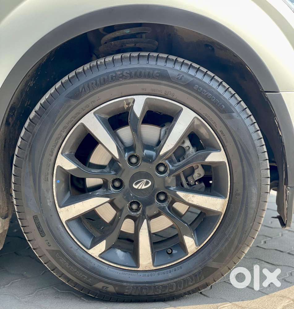 Mahindra Xuv500 W11 Option, 2019, Diesel