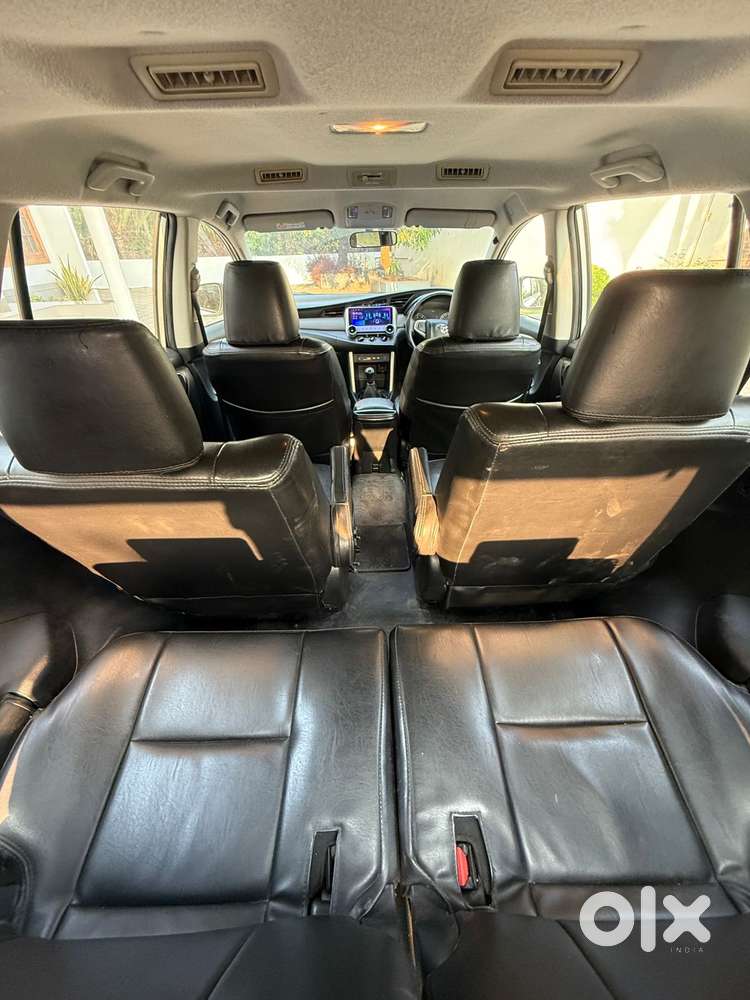 Toyota Innova Crysta 2.4 G Mt, 2017, Diesel