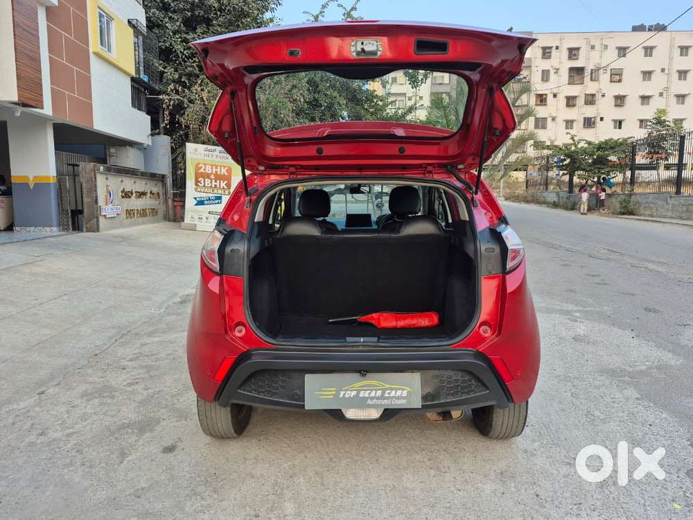 Tata Nexon 1.2 Revotron Xm, 2020, Petrol