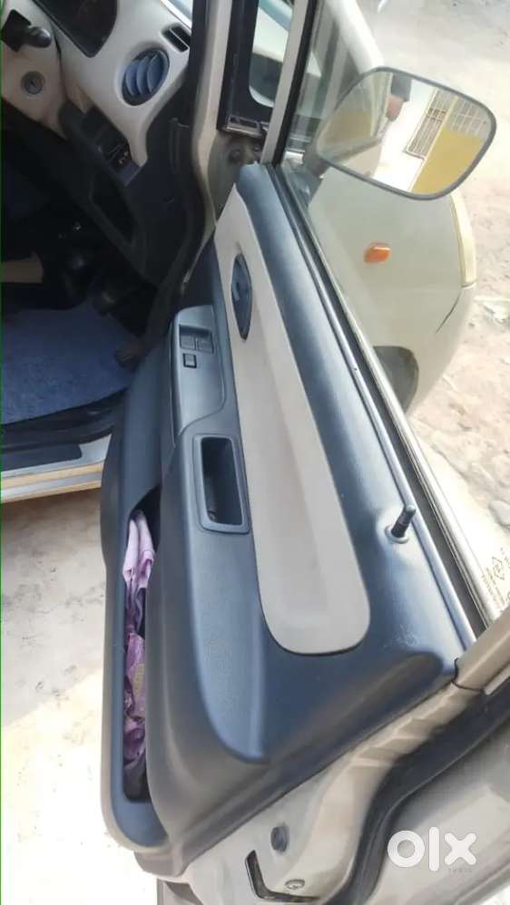 Maruti Suzuki Zen Estilo 2009