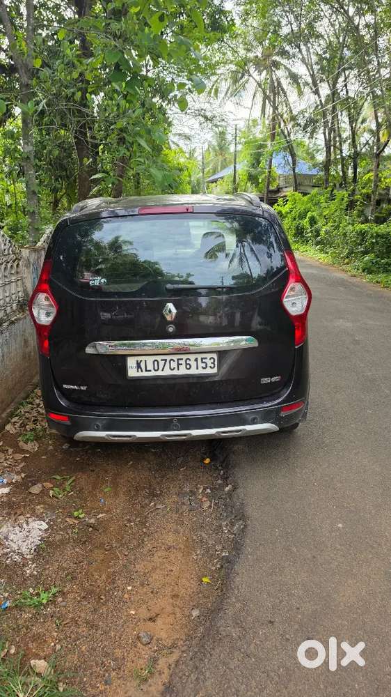Renault Lodgy 2015 Diesel 100000 Km Driven