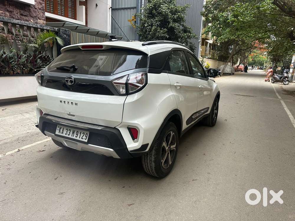 Tata Nexon 1.2 Revotron Xza Plus (o) Amt, 2021, Petrol