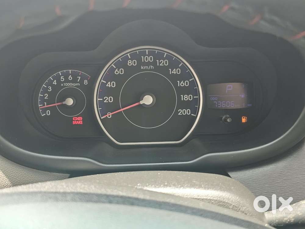 Hyundai I10 Sportz At, 2011, Petrol