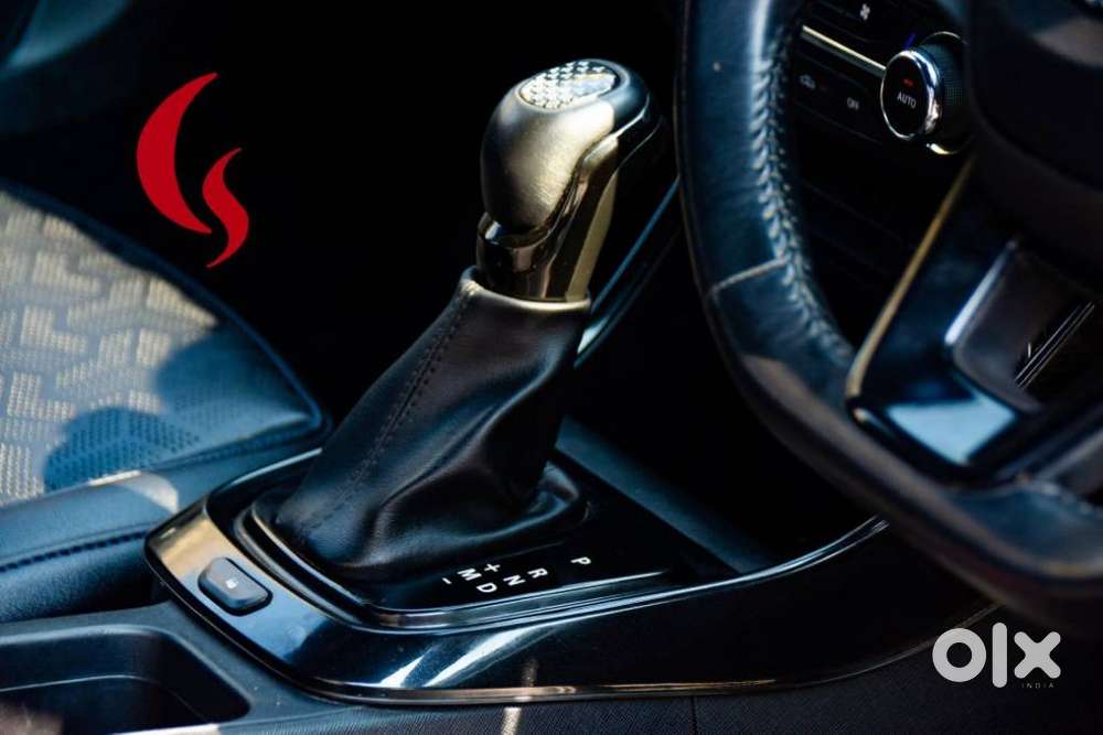 Tata Altroz 1.2 Xz Plus Dark Edition, 2023, Petrol