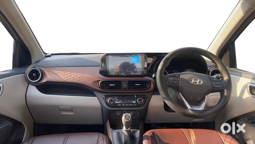 Hyundai Aura 1.2 Sx Cng, 2026, Cng & Hybrids