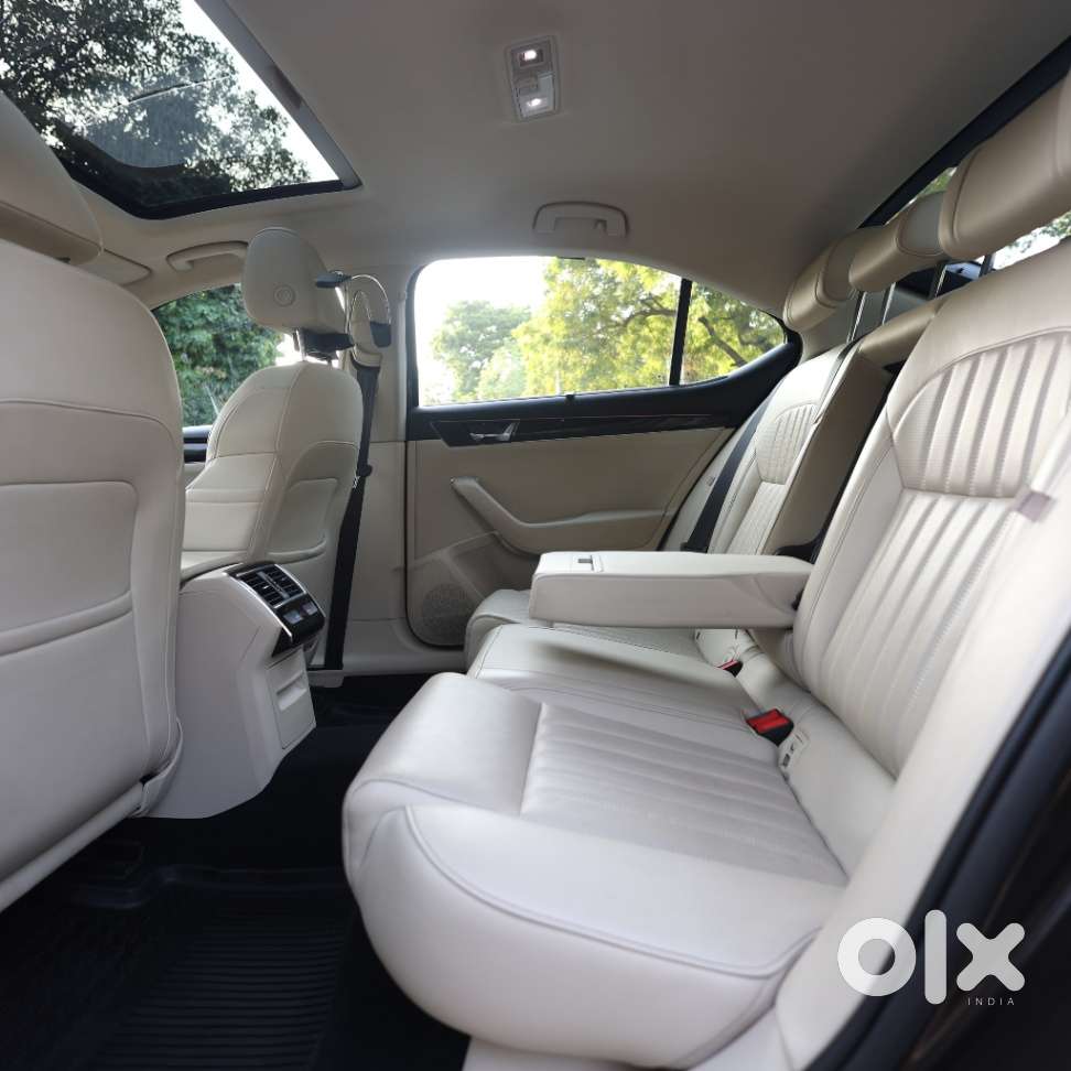 Skoda Superb 2.0 Tsi At L&k, 2021, Petrol