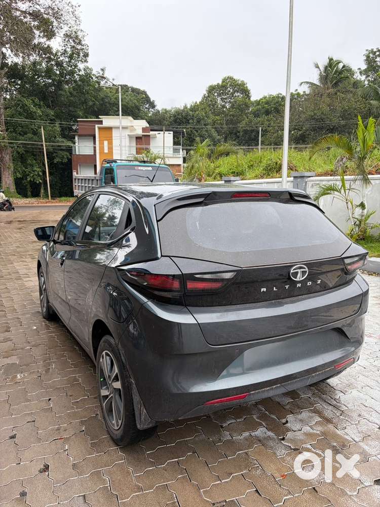 Tata Altroz Petrol 2020