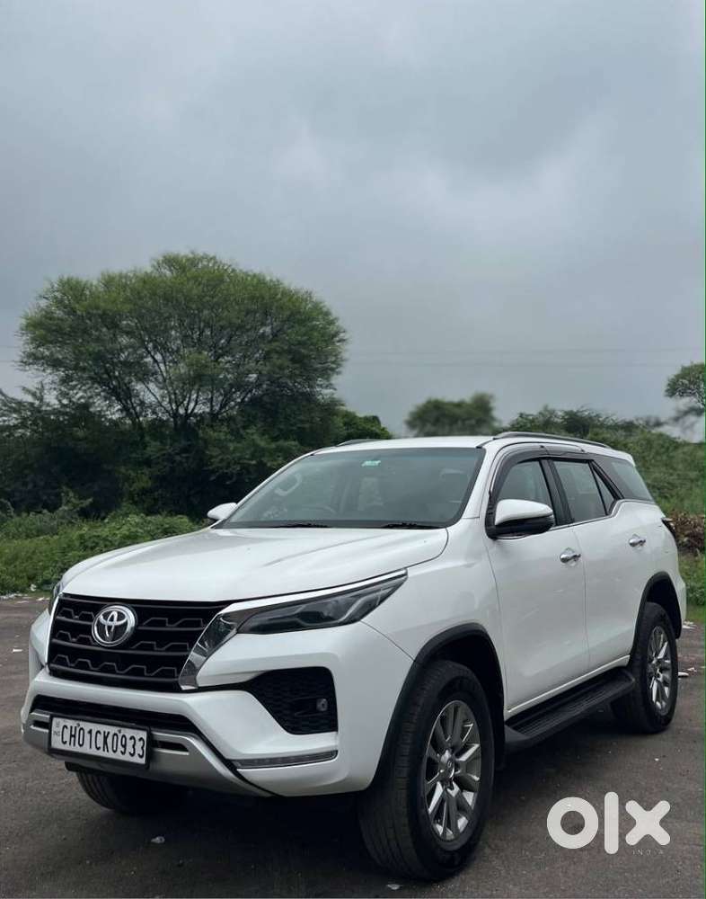 Toyota Fortuner 4x2 At 2.8 Diesel, 2022, Diesel