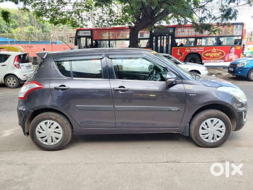 Maruti Suzuki Swift Vxi + Manual, 2015, Petrol