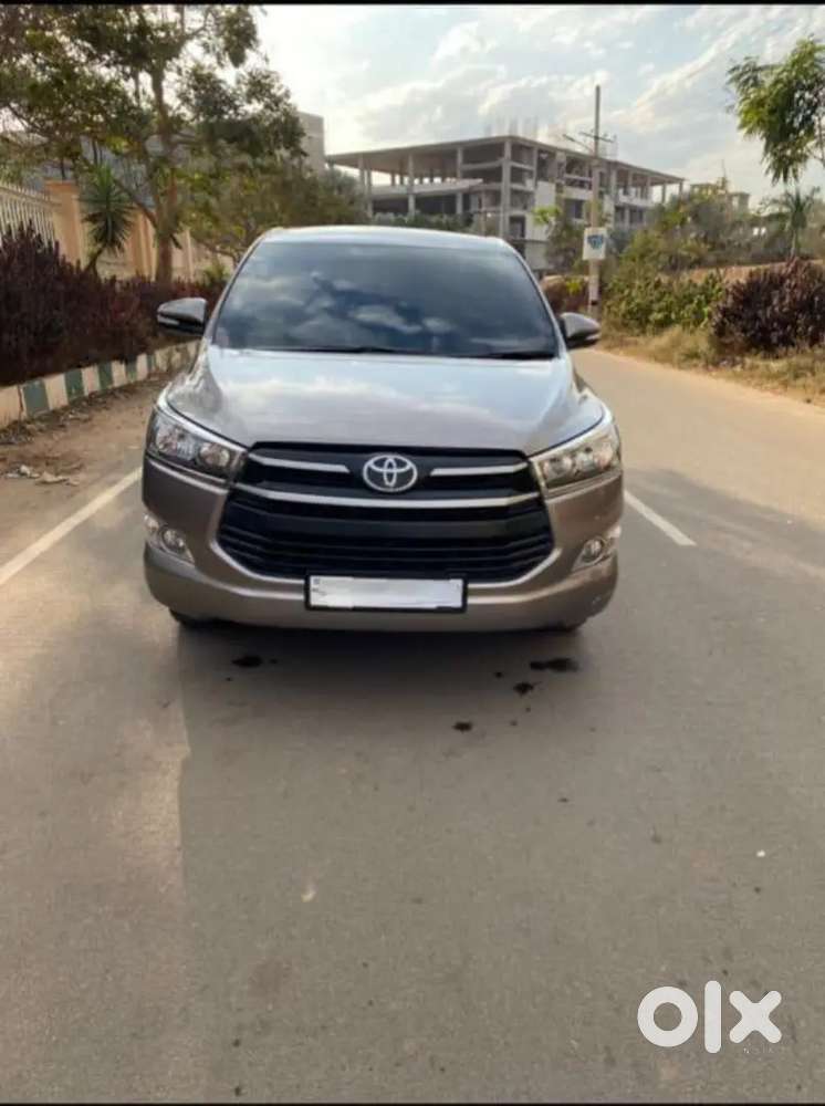 Toyota Innova Crysta 2016 Diesel 127000 Km Driven