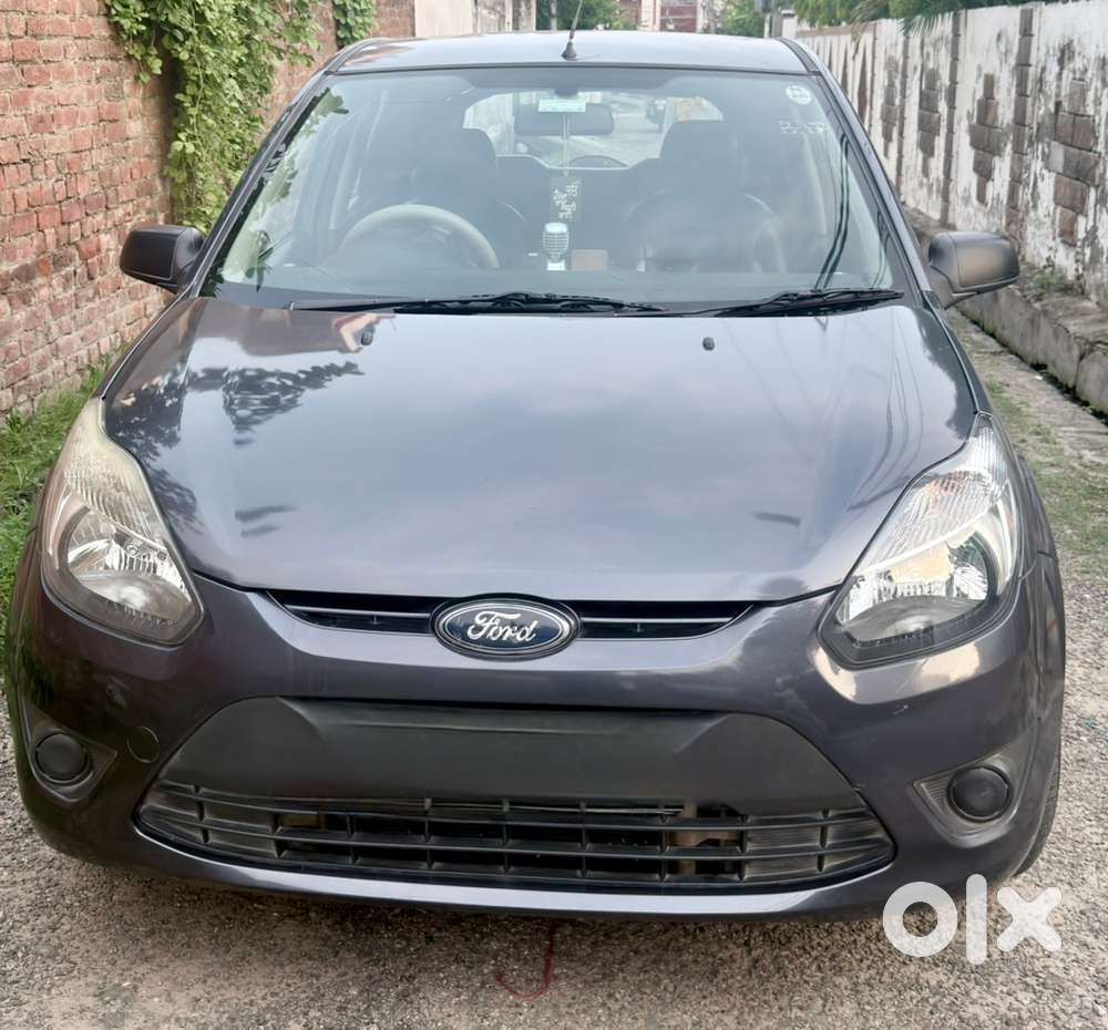 Ford Figo 2011 Car