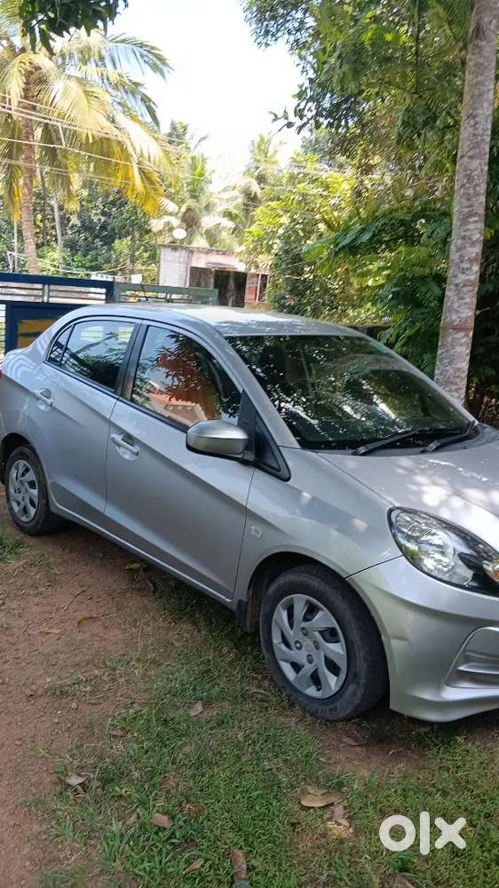 Honda Amaze 1.5 Anniversary 2014