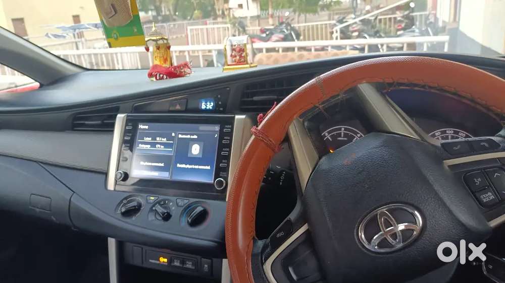 Toyota Innova Crysta 2021 Diesel 90000 Km Driven