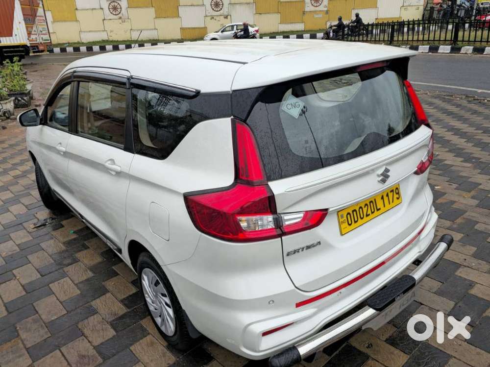 Maruti Suzuki Ertiga 1.4 Vxi Cng Anniversary Edition, 2026, Cng & Hy..