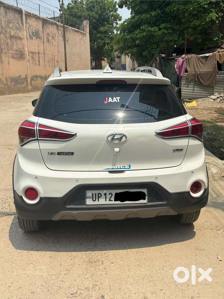 Hyundai I20 Active 2016 Diesel Well Maintained.