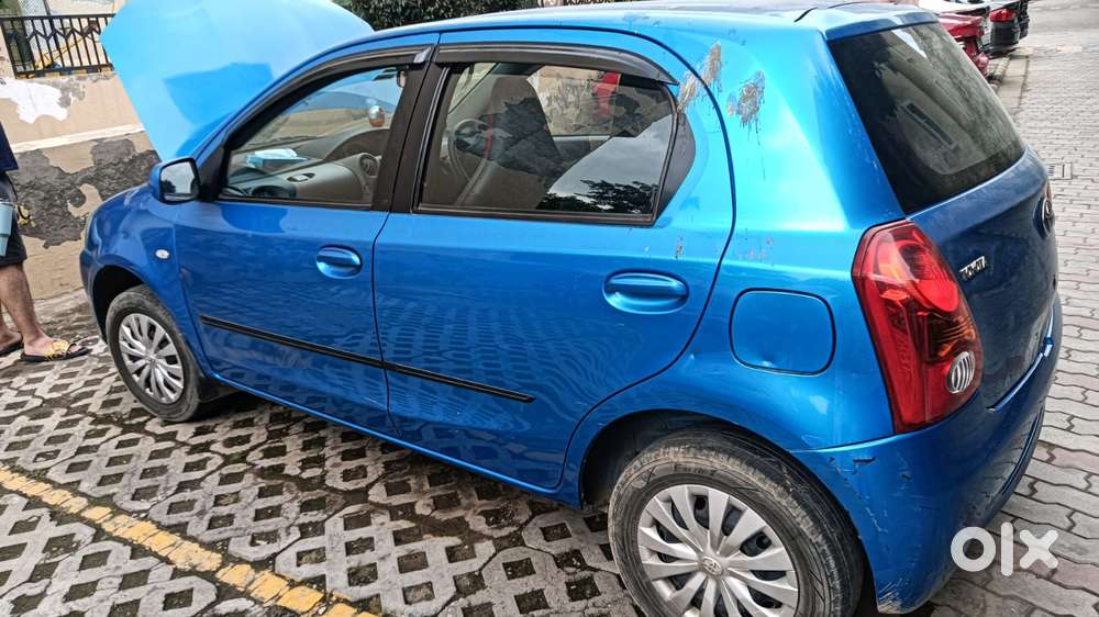 Toyota Etios Liva 2011-2012 G, 2011, Petrol