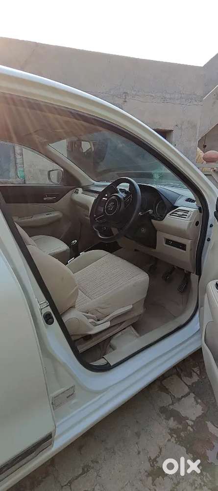 Maruti Suzuki Dzire 2022 Cng & Hybrids 170000 Km Driven (hr62 )