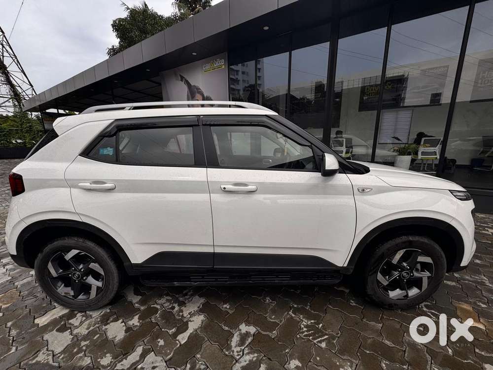 Hyundai Venue S 1.2 Petrol, 2020, Petrol