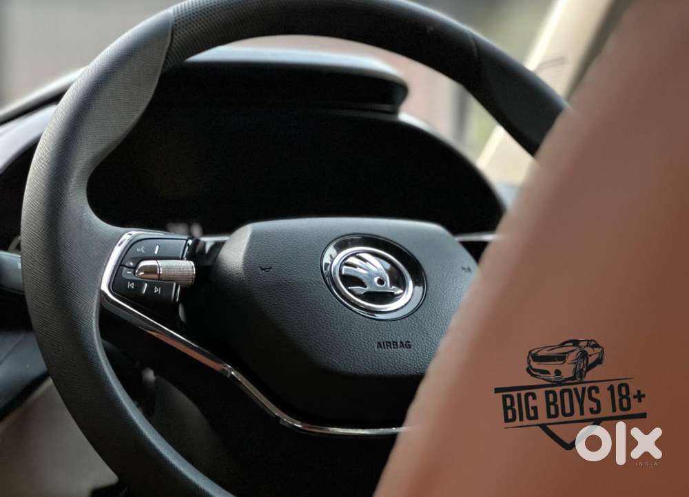 Skoda Slavia 1.0 Active Tsi, 2023, Petrol