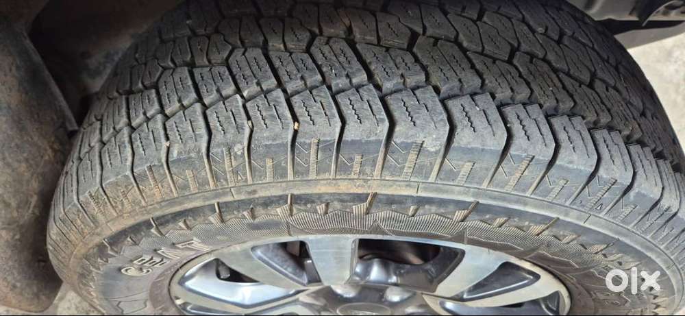 Ford Endeavour 3.2 Titanium Plus 4x4 At