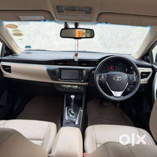 Toyota Corolla Altis Vl At, 2015, Petrol