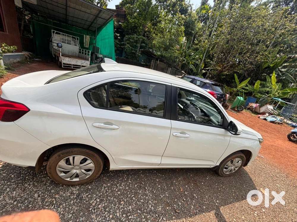 Honda Amaze 2024 Petrol 28172 Km Driven