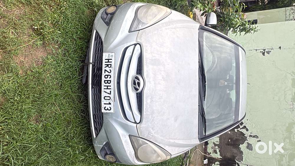 Hyundai Verna 2011