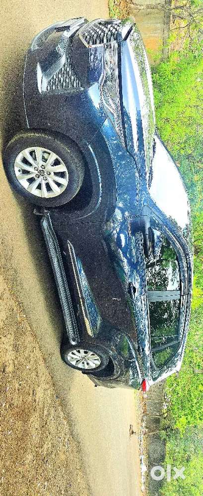 Toyota Innova Hycross 2024