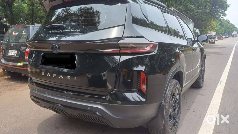 Tata Safari Accomplished X Plus 7 Str Dark Edition At, 2024, Diesel