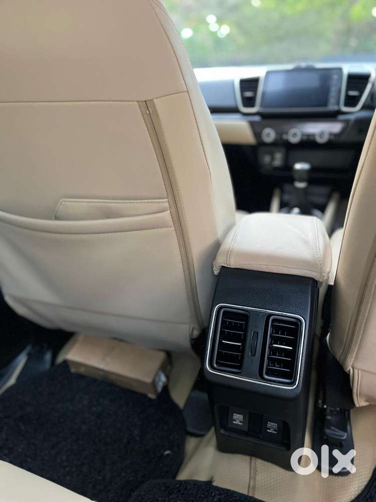 Honda City V Inspire, 2023, Petrol