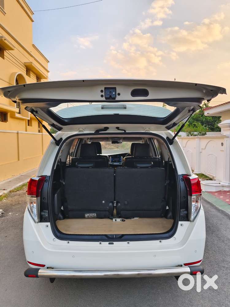 Toyota Innova Crysta 2.5z, 2020, Diesel